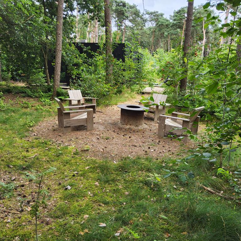 vakantiewoning in het bos met hottub